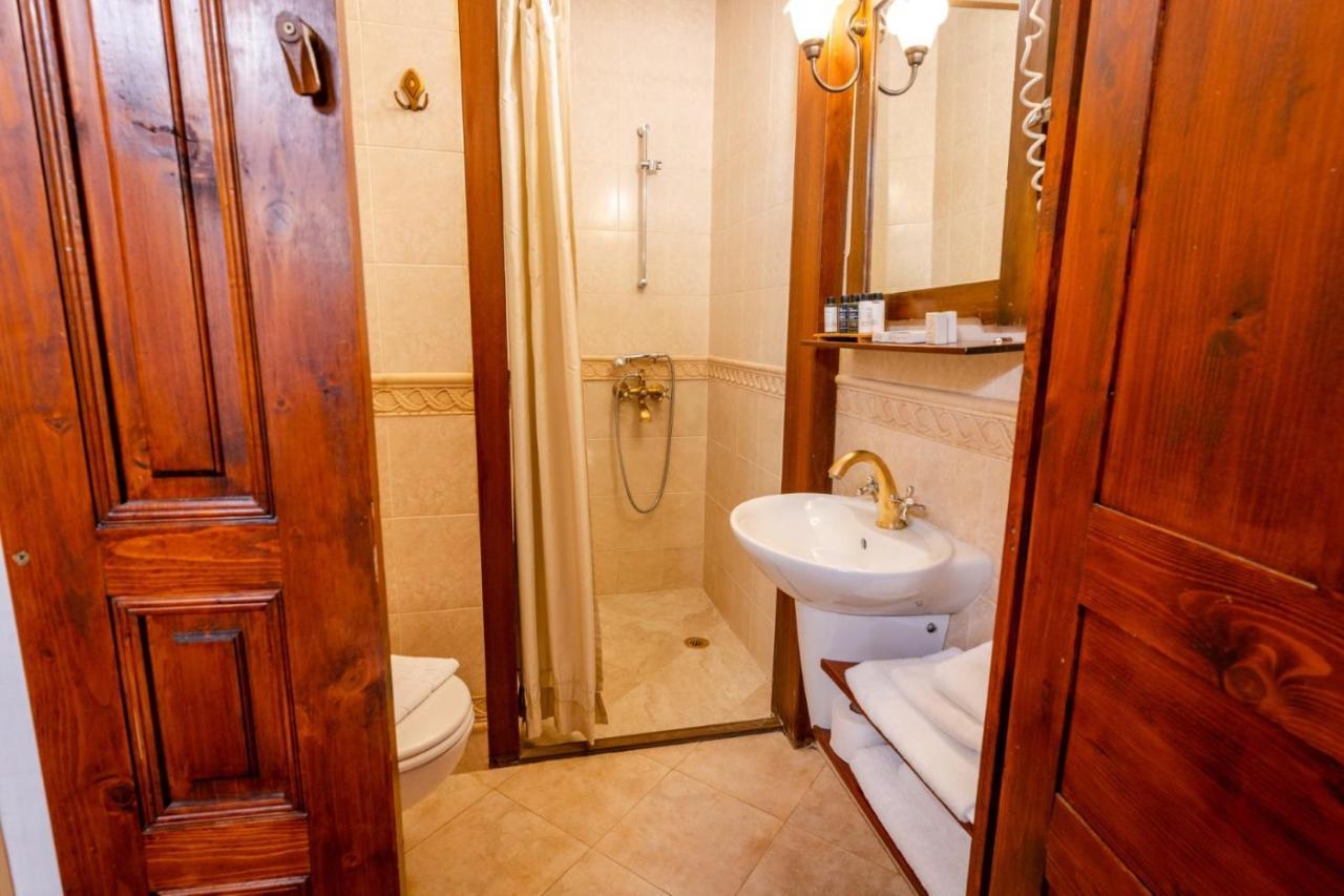 Old Legends Hotel Plovdiv Extérieur photo