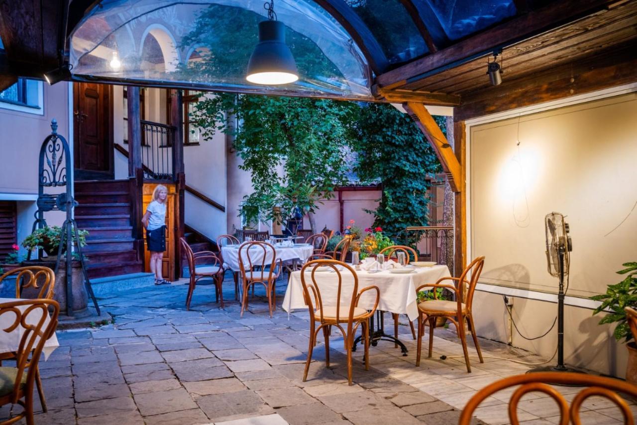 Old Legends Hotel Plovdiv Extérieur photo