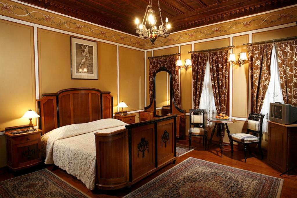 Old Legends Hotel Plovdiv Extérieur photo